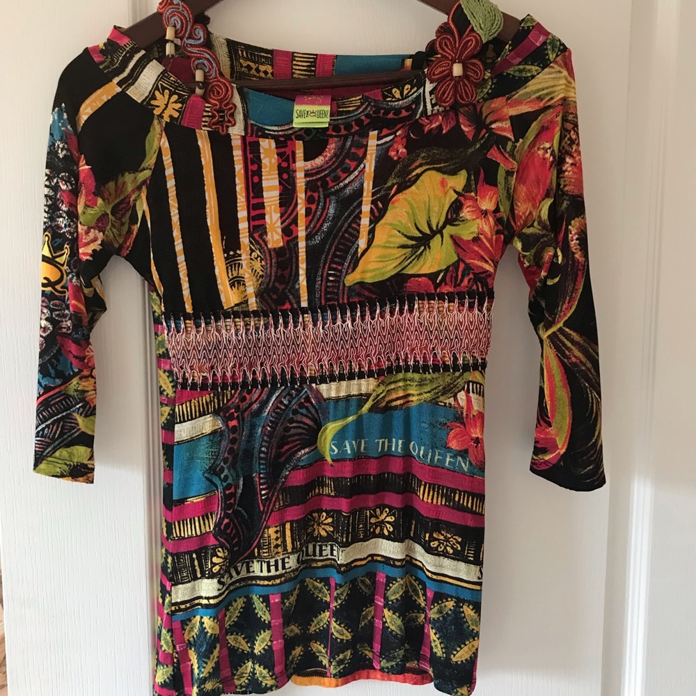Save the queen beautiful top